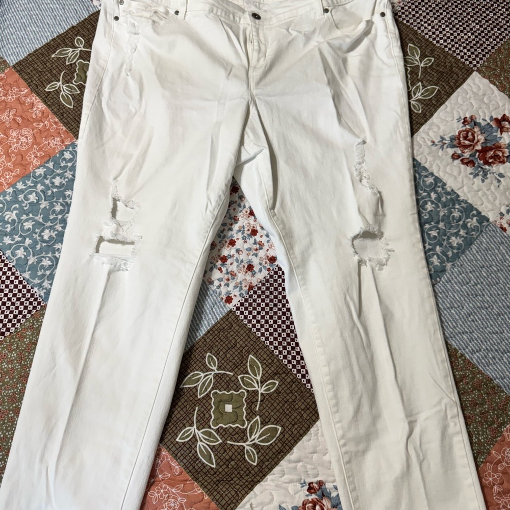Torrid White Straight Leg Distressed Jeans